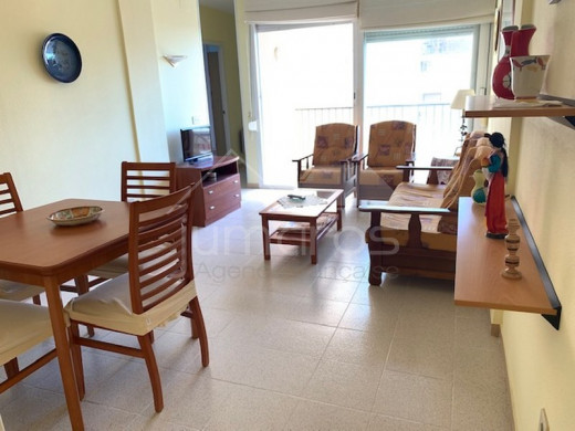2 chambres, 60m2, piscine et parking