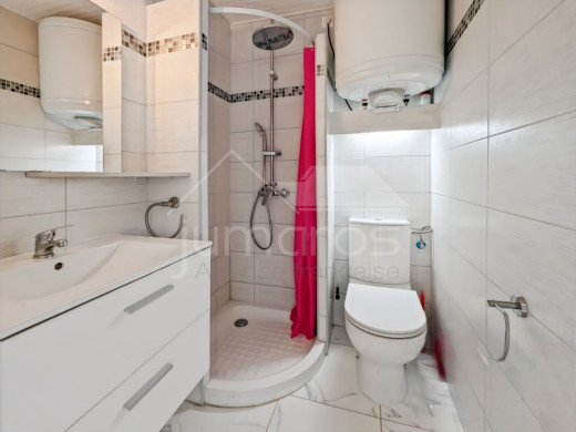 Appartement divisé en 2, avec licence touristique