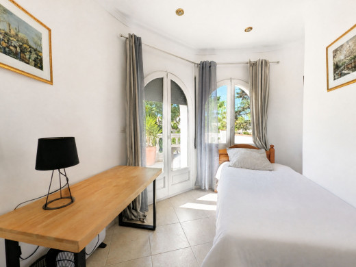 Villa avec piscine, garage et licence touristique à Empuriabrava