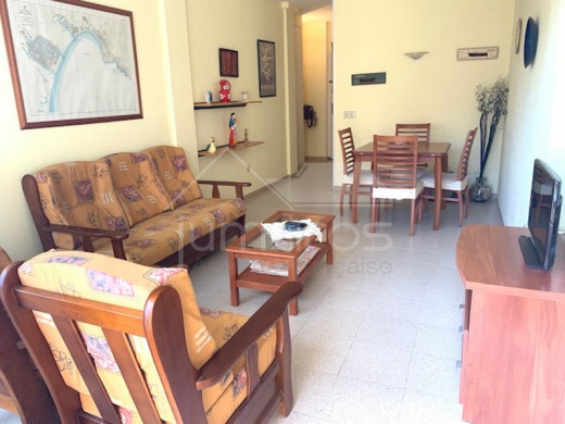 2 chambres, 60m2, piscine et parking