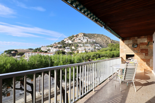 Appartement vue mer à pied de la plage d'Almadrava