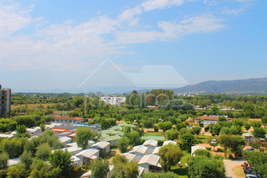 Apartamento vistas mar y montaña cerca de la playa con parking