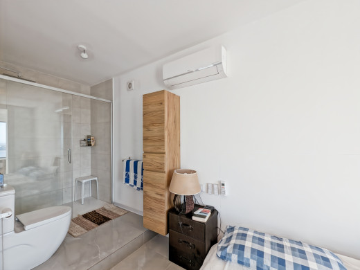 Appartement duplex moderne avec vue mer
