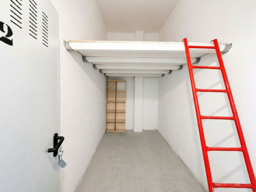 Appartement centre de Roses avec parking, débarras et licence touristique