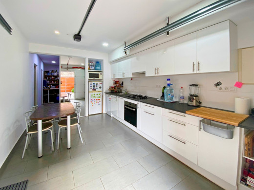 Maison de village rénovée en vente à Palau-Saverdera