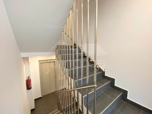 Appartement moderne et meublé à Empuriabrava