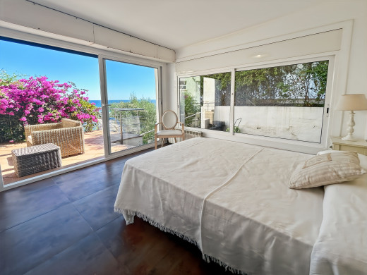 Maison avec vue mer et licence touristique à Llançà