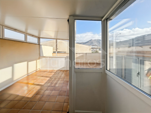 Wohnung im Zentrum von Roses mit Terrasse und Parkplatzoption