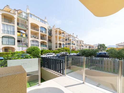 Appartement avec piscine privée à Santa Margarita