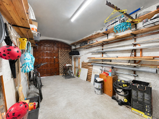 Maison avec amarre 8 x 4m et garage à Empuriabrava