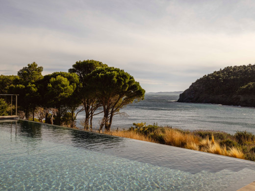 Villa de luxe en première ligne de mer à Colera
