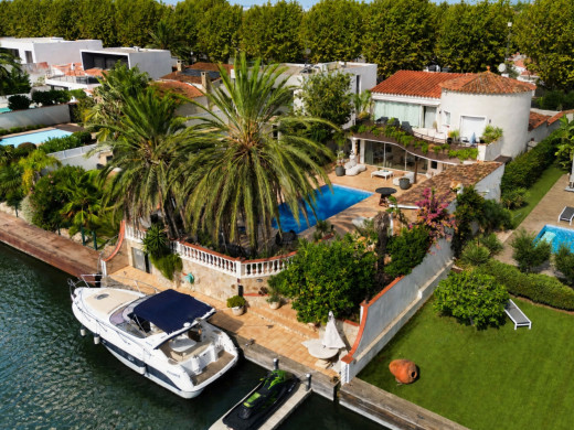 Maison avec amarre privée de 15m à Empuriabrava