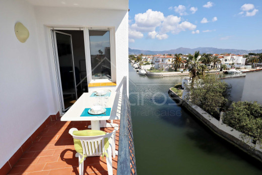 Appartement 1 chambre vue canal et terrasse