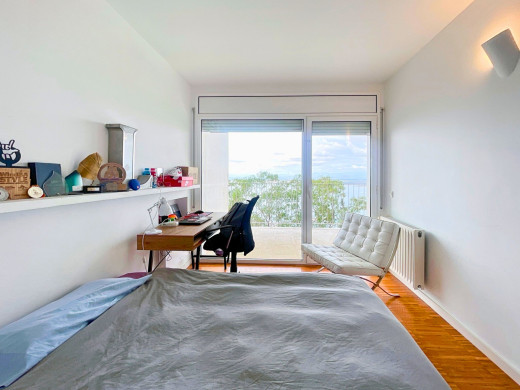 Maison vue mer avec plusieurs terrasses