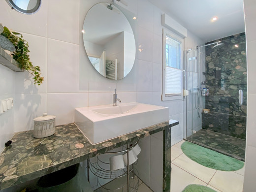 Villa avec de magnifiques vues mer et appartement indépendant à Mas Fumats, Roses