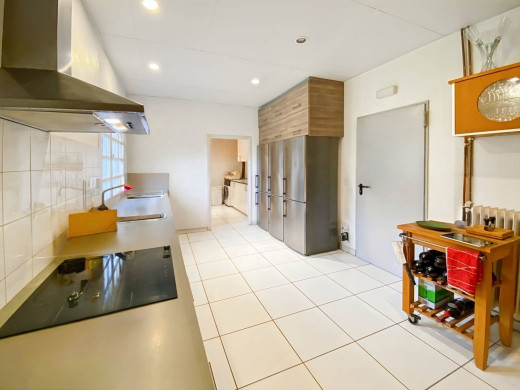 Gran casa o alojamiento turístico en venta en Cataluña