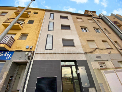 Appartement moderne et meublé à Empuriabrava
