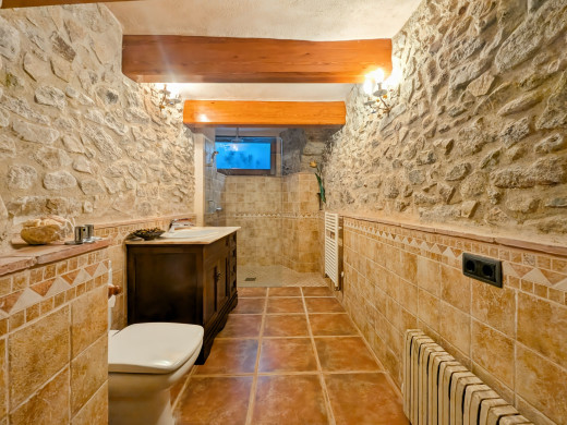Restored house dating from 1740 in Agullana, near France
