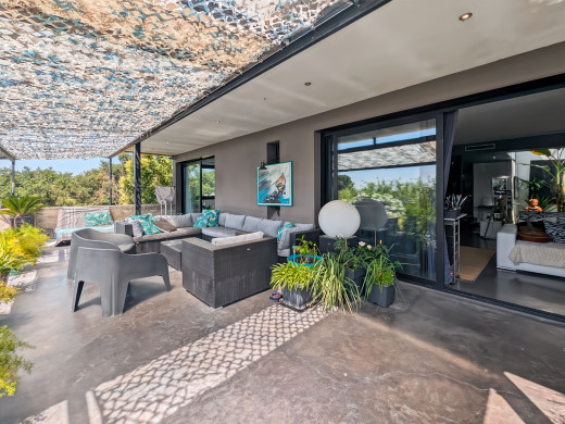 Villa contemporaine à Mollet de Peralada, proche Figueres et Costa Brava