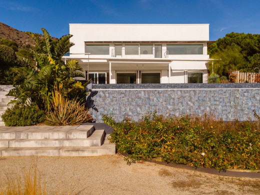 Villa de luxe en première ligne de mer à Colera