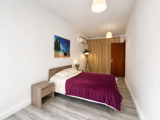 Casa con amarre privado de 12 x 4,6 m en Empuriabrava, con licencia turística
