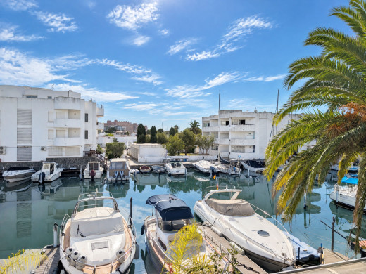 Maison rénovée avec prestations haut de gamme et amarre privée à Santa Margarita