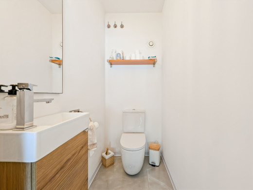 Appartement duplex moderne avec vue mer