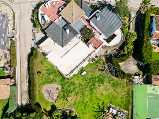 High-end villa with large garden and indoor swimming pool in Roses