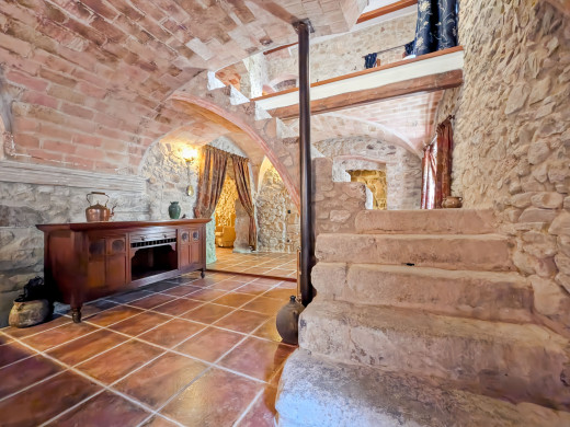 Restored house dating from 1740 in Agullana, near France