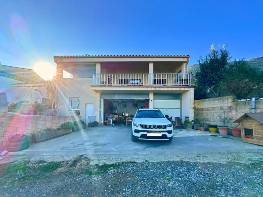 Maison avec vue mer et montagnes à El Port de la Selva