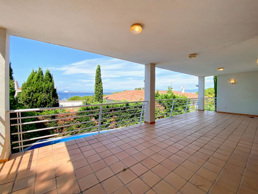 Grande villa vue mer à 300m de la plage à Roses, Costa Brava