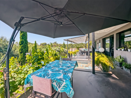 Villa contemporaine à Mollet de Peralada, proche Figueres et Costa Brava