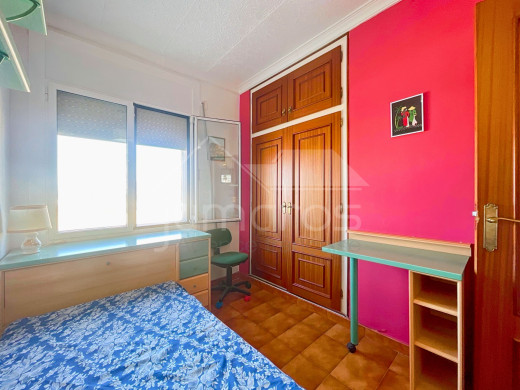 Grand appartement au centre de Roses