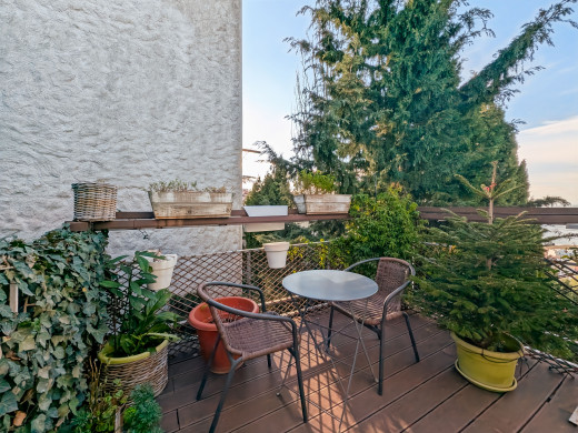 Appartement duplex moderne avec vue mer