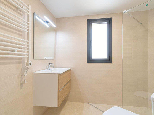 Atico con 2 habitaciones cerca de la playa
