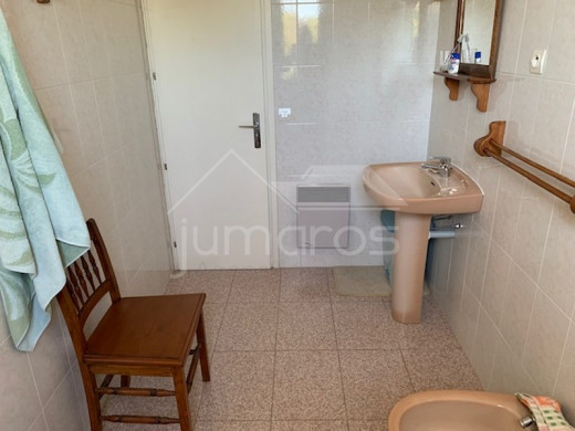 Maison avec 3 chambres plus terrain constructible