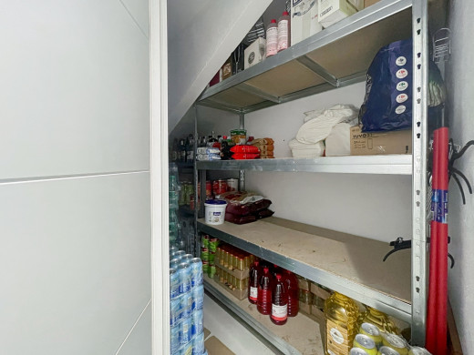 Immeuble avec appartement et restaurant en vente à Roses