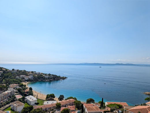 Villa mit Meerblick und Pool in Almadrava – Roses