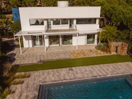 Villa de luxe en première ligne de mer à Colera