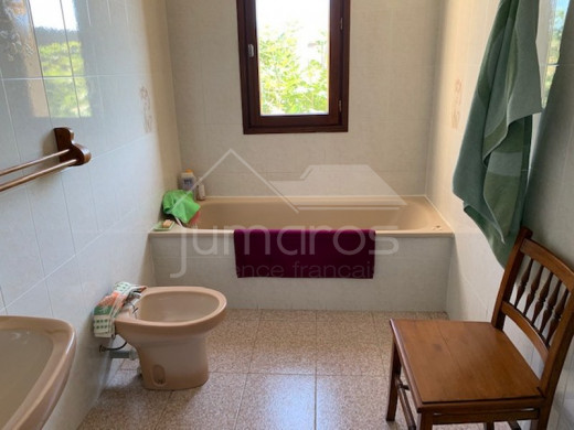 Maison avec 3 chambres plus terrain constructible