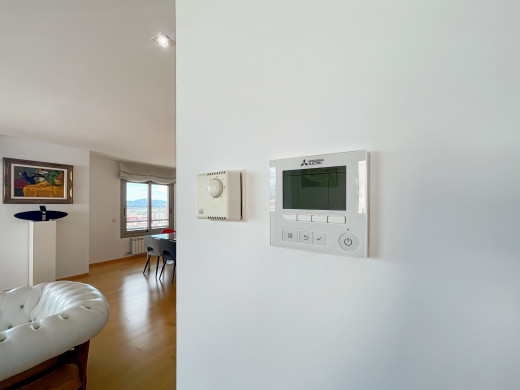 Luxuswohnung in Figueres mit 2 Parkplätzen und Abstellraum
