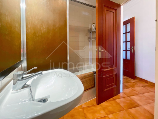 Grand appartement au centre de Roses