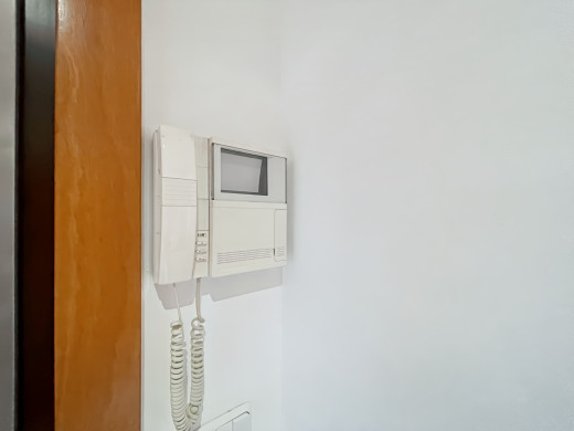 Luxuswohnung in Figueres mit 2 Parkplätzen und Abstellraum