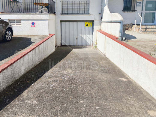 Place de parking en sous-sol en vente à Empuriabrava