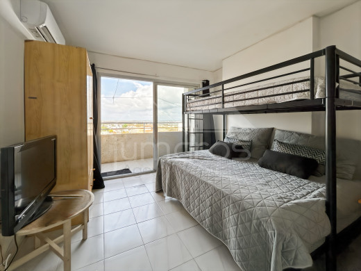 Estudio en Empuriabrava a 100m de la playa con licencia turística