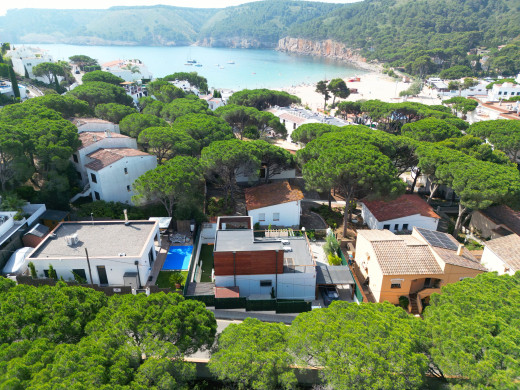 Maison moderne proche de la plage à L'Escala