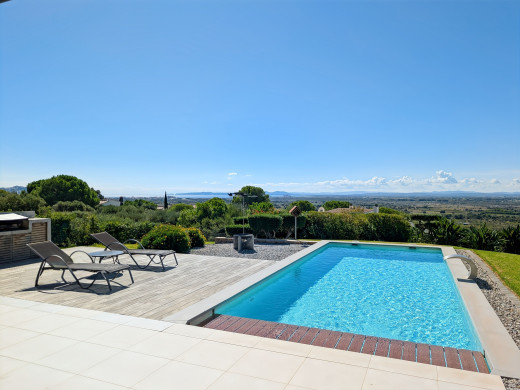 Villa de plain-pied avec vue mer, dans le meilleur quartier de l’Alt Empordà