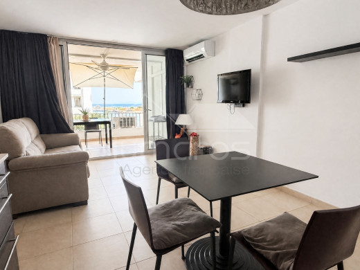 Appartement 3 chambres à 50m de plage avec vue canal et mer à Roses