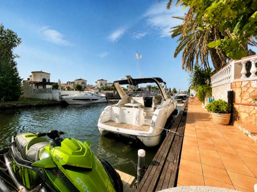 Maison avec amarre privée de 15m à Empuriabrava
