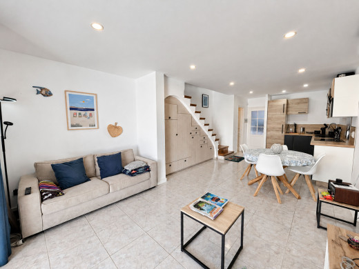 Maison avec amarre 8 x 4m et garage à Empuriabrava